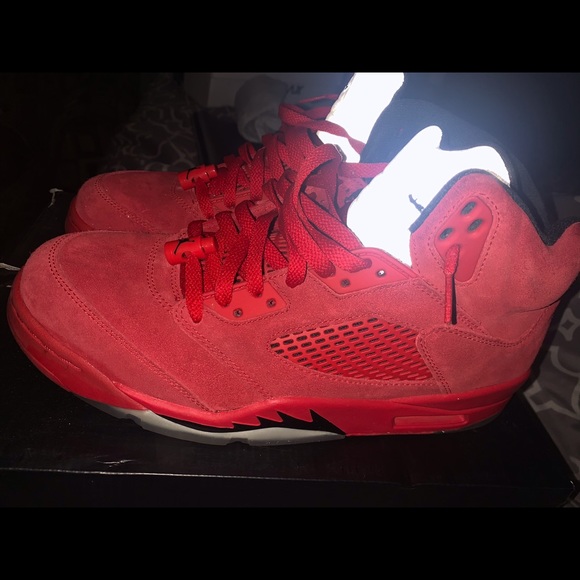 Red Suede 5s - Picture 2 of 3
